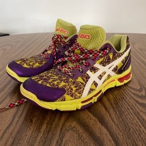 Netball/basketball shoes